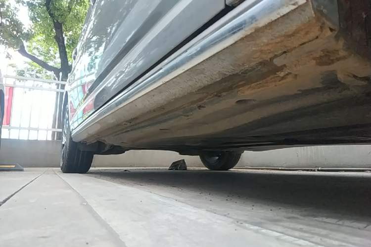 Used Volkswagen Sagitar 2021 280TSI DSG Excellence Edition Right Side Sill