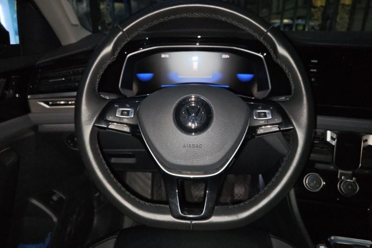 Used Volkswagen Sagitar 2021 280TSI DSG Comfort Connect Edition Steering Wheel