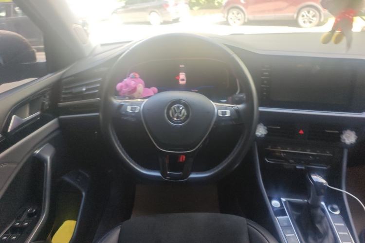 Used Volkswagen Sagitar 2021 280TSI DSG Excellence Edition Steering Wheel