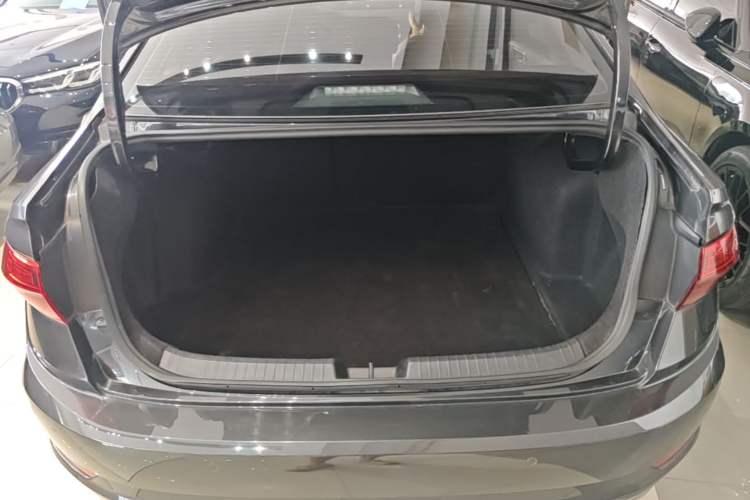Used Volkswagen Sagitar 2021 200TSI DSG Excellence Edition Trunk