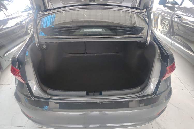 Used Volkswagen Sagitar 2021 280TSI DSG Excellence Edition Trunk