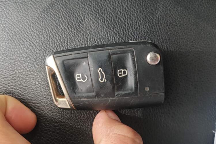Used Volkswagen Sagitar 2021 200TSI DSG Excellence Edition Vehicle Key