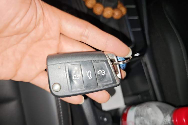Used Volkswagen Sagitar 2021 280TSI DSG Comfort Connect Edition Vehicle Key