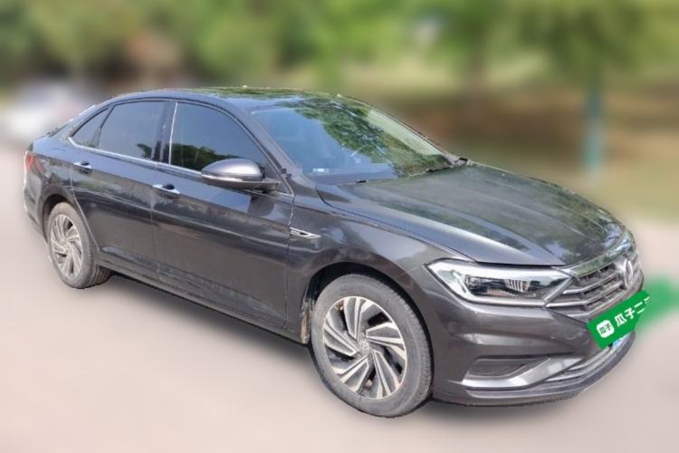 Used Volkswagen Sagitar 2021 280TSI DSG 30th Anniversary Edition Front Right 45 Deg