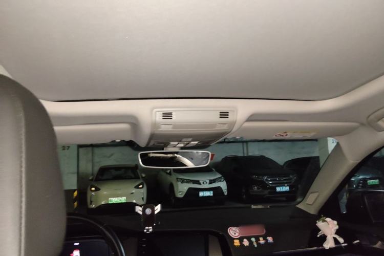Used Volkswagen Sagitar 2021 280TSI DSG Luxury Smart Connectivity Edition Headliner