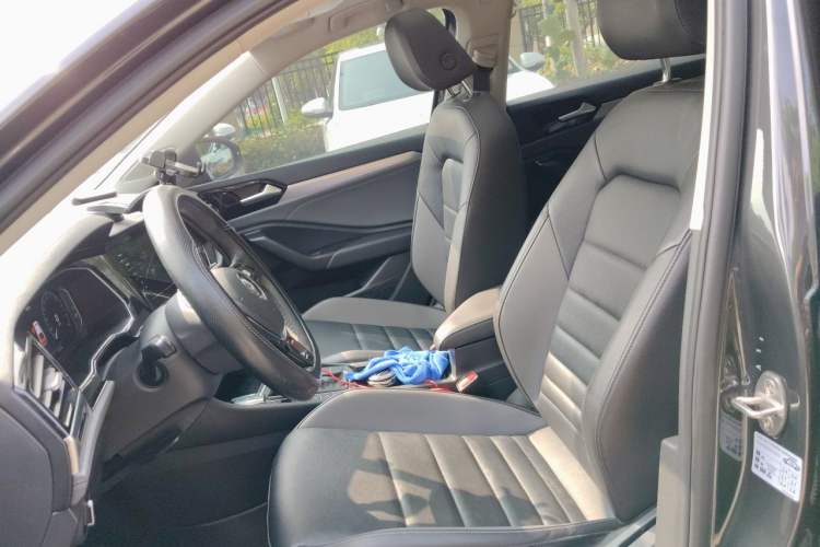 Used Volkswagen Sagitar 2021 280TSI DSG 30th Anniversary Edition Left Front Seat