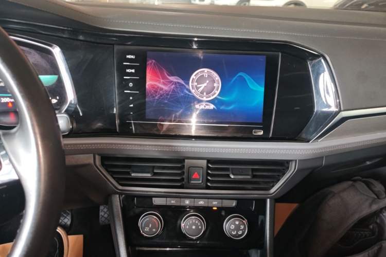 Used Volkswagen Sagitar 2021 280TSI DSG Excellence Edition Audio And AC Panel