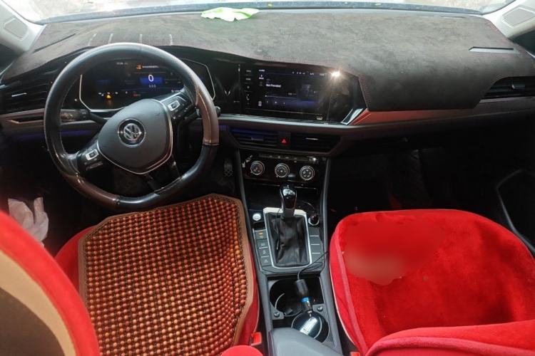 Used Volkswagen Sagitar 2021 280TSI DSG Excellence Edition Center Console