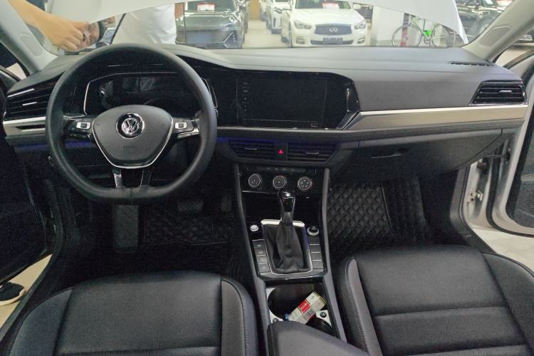 Used Volkswagen Sagitar 2021 280TSI DSG Comfort Connect Edition Center Console