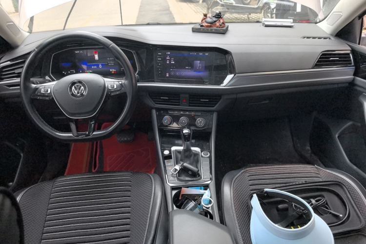 Used Volkswagen Sagitar 2021 280TSI DSG Comfort Connect Edition Center Console