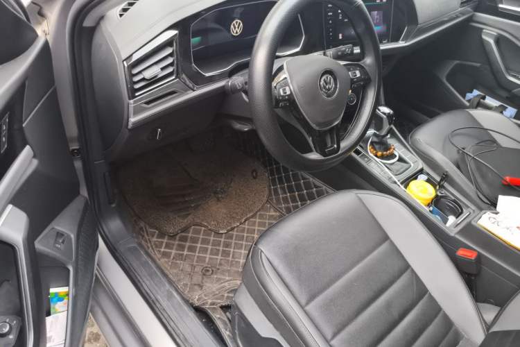 Used Volkswagen Sagitar 2021 280TSI DSG Excellence Edition Driver Seat