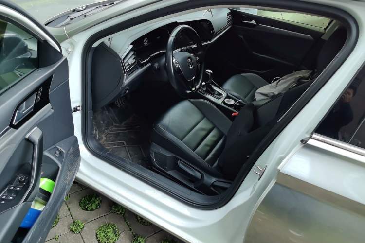 Used Volkswagen Sagitar 2021 280TSI DSG Comfort Connect Edition Driver Seat