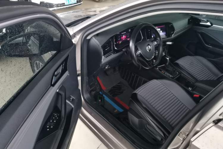 Used Volkswagen Sagitar 2021 280TSI DSG Excellence Edition Driver Seat
