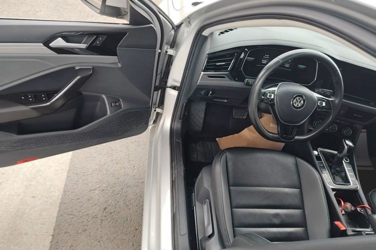 Used Volkswagen Sagitar 2021 280TSI DSG Excellence Edition Driver Seat