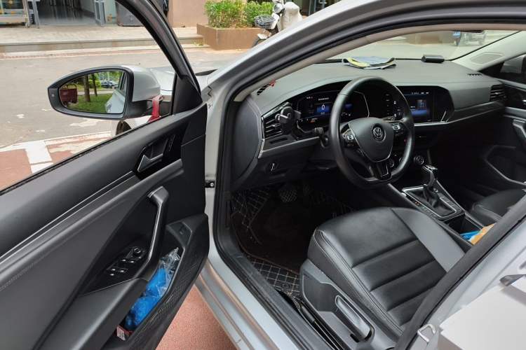 Used Volkswagen Sagitar 2021 280TSI DSG Comfort Connect Edition Driver Seat