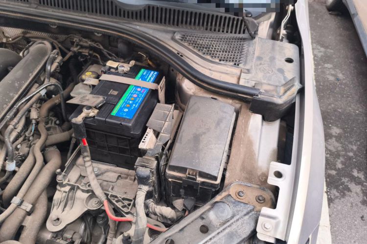 Used Volkswagen Sagitar 2021 280TSI DSG Excellence Edition Engine Bay Left