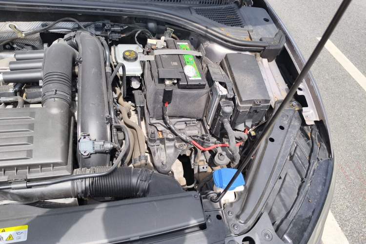 Used Volkswagen Sagitar 2021 280TSI DSG Excellence Edition Engine Bay Left