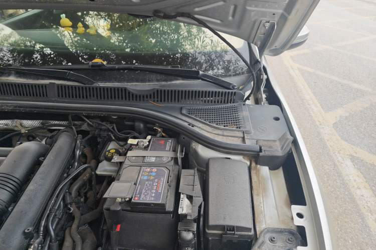 Used Volkswagen Sagitar 2021 280TSI DSG Comfort Connect Edition Engine Bay Left
