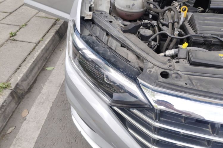 Used Volkswagen Sagitar 2021 280TSI DSG Comfort Connect Edition Engine Bay Right