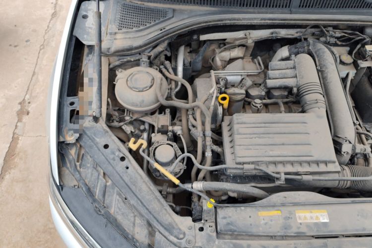 Used Volkswagen Sagitar 2021 280TSI DSG Luxury Smart Connectivity Edition Engine Bay Right