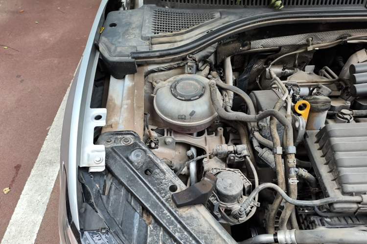 Used Volkswagen Sagitar 2021 280TSI DSG Comfort Connect Edition Engine Bay Right