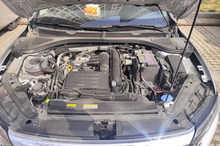 Used Volkswagen Sagitar 2021 280TSI DSG Excellence Edition Engine Bay