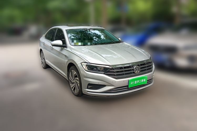 Used Volkswagen Sagitar 2021 280TSI DSG Luxury Smart Connectivity Edition Front Right 45 Deg