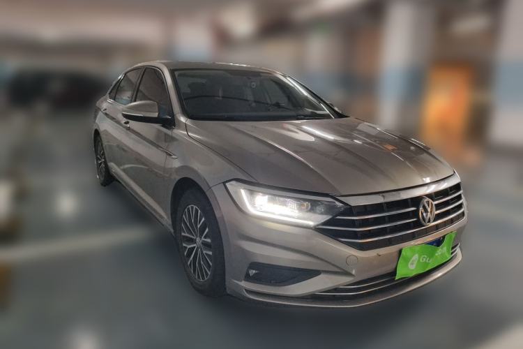 Used Volkswagen Sagitar 2021 280TSI DSG Comfort Connect Edition Front Right 45 Deg