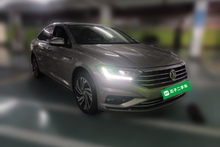 Used Volkswagen Sagitar 2021 280TSI DSG Excellence Edition Front Right 45 Deg