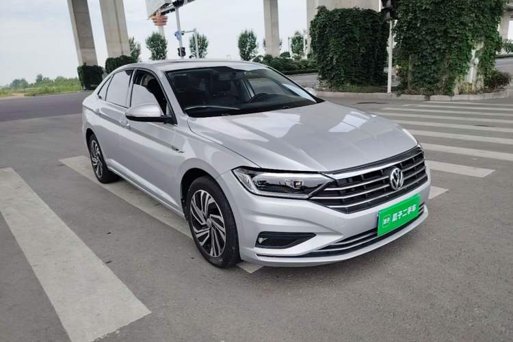 Used Volkswagen Sagitar 2021 280TSI DSG Excellence Edition Front Right 45 Deg