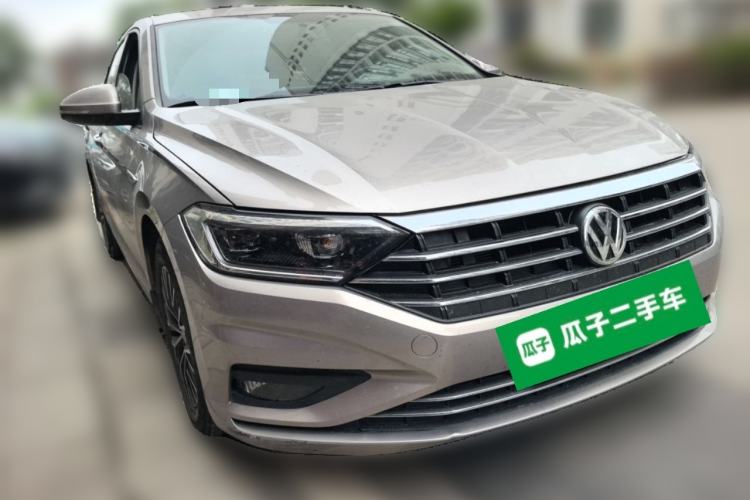 Used Volkswagen Sagitar 2021 280TSI DSG Comfort Connect Edition Front Right 45 Deg