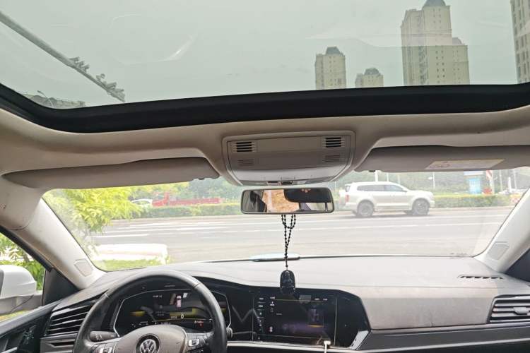 Used Volkswagen Sagitar 2021 280TSI DSG Comfort Connect Edition Headliner