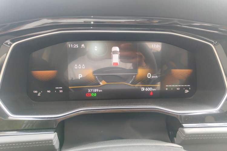 Used Volkswagen Sagitar 2021 280TSI DSG Comfort Connect Edition Instrument Cluster