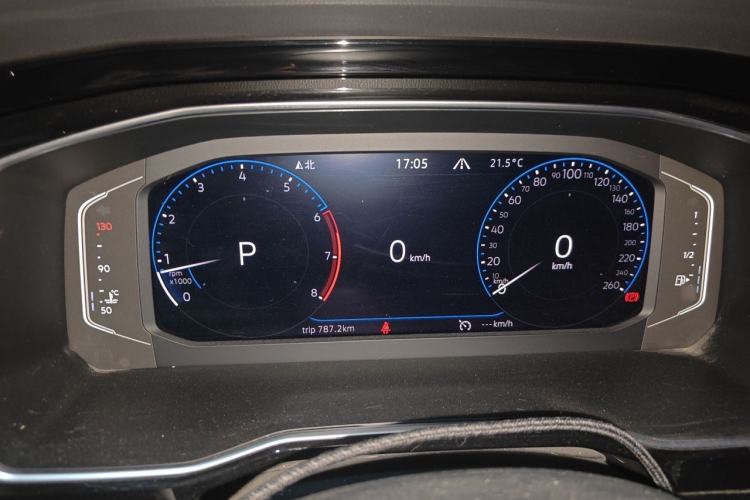 Used Volkswagen Sagitar 2021 280TSI DSG Luxury Smart Connectivity Edition Instrument Cluster