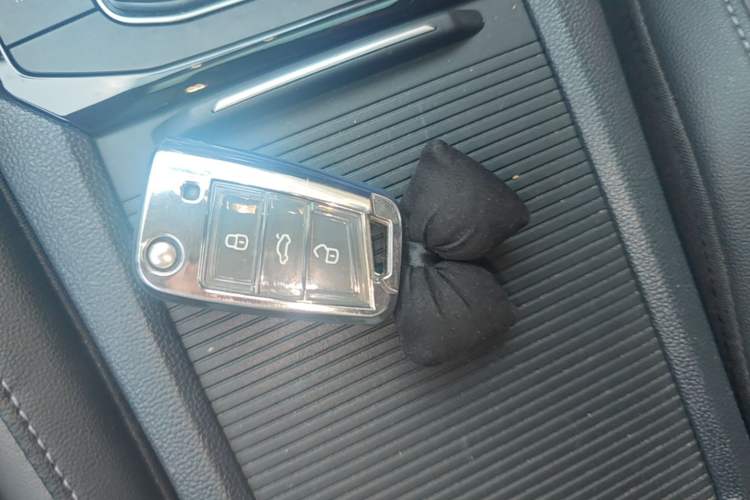 Used Volkswagen Sagitar 2021 200TSI DSG Excellence Edition Interior 1