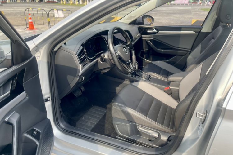 Used Volkswagen Sagitar 2021 280TSI DSG Comfort Connect Edition Interior 2