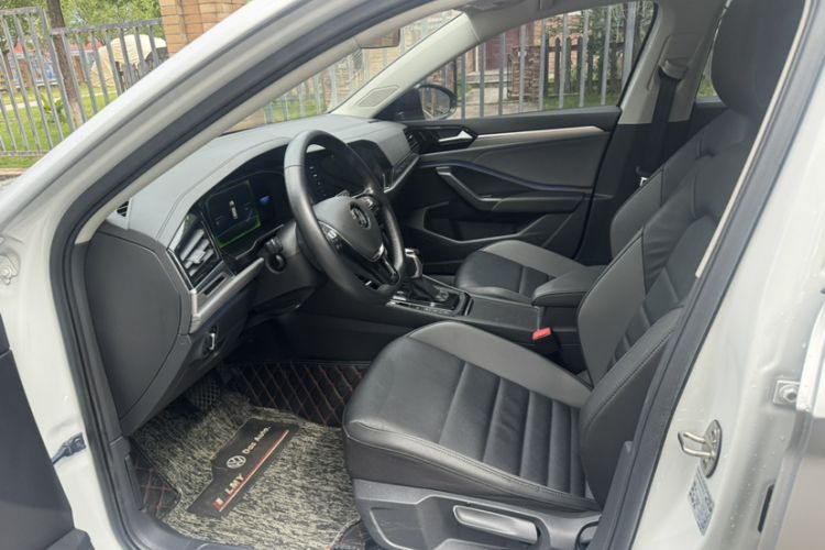 Used Volkswagen Sagitar 2021 200TSI DSG Excellence Edition Interior 2