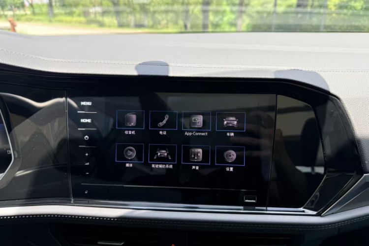 Used Volkswagen Sagitar 2021 280TSI DSG Comfort Connect Edition Interior 3