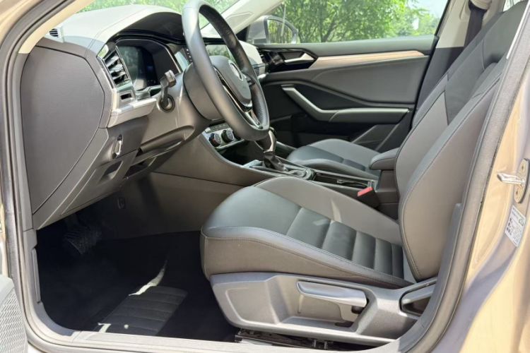 Used Volkswagen Sagitar 2021 280TSI DSG Comfort Connect Edition Interior 6
