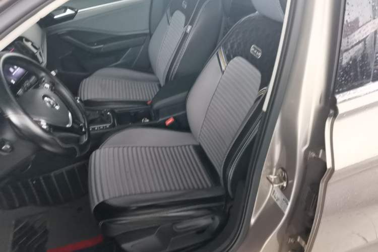Used Volkswagen Sagitar 2021 280TSI DSG Excellence Edition Left Front Seat