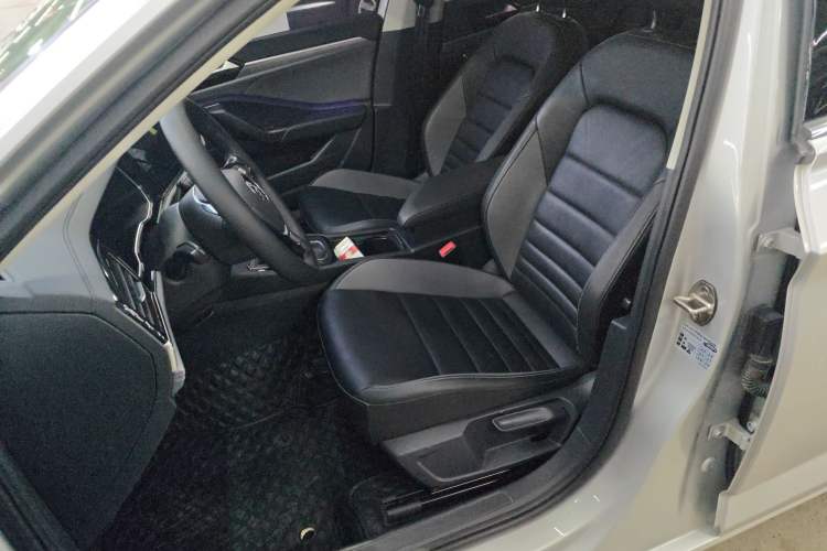 Used Volkswagen Sagitar 2021 280TSI DSG Comfort Connect Edition Left Front Seat