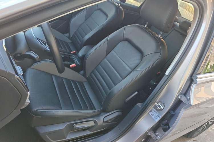 Used Volkswagen Sagitar 2021 280TSI DSG Comfort Connect Edition Left Front Seat