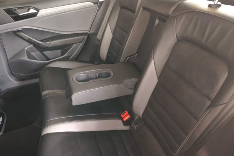Used Volkswagen Sagitar 2021 280TSI DSG Excellence Edition Left Rear Seat
