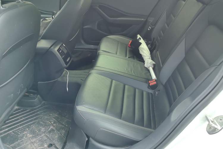 Used Volkswagen Sagitar 2021 280TSI DSG Comfort Connect Edition Left Rear Seat