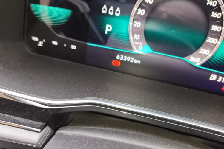 Used Volkswagen Sagitar 2021 280TSI DSG Excellence Edition Odometer Close Up