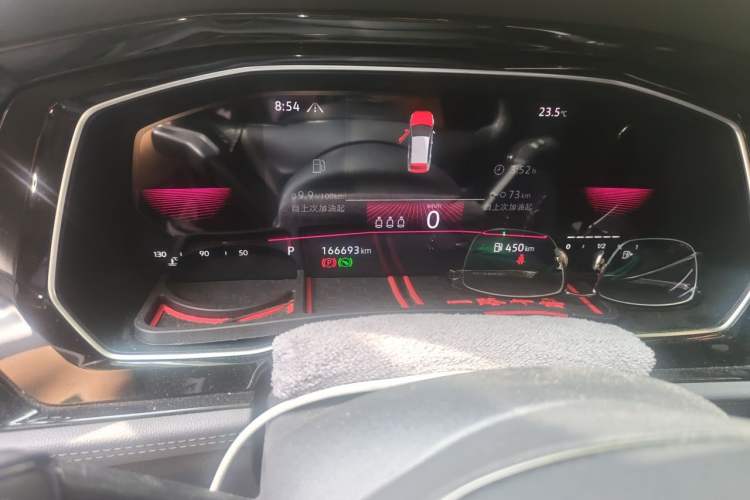 Used Volkswagen Sagitar 2021 280TSI DSG Comfort Connect Edition Odometer Close Up