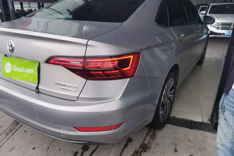 Used Volkswagen Sagitar 2021 280TSI DSG Excellence Edition Right Rear Taillight