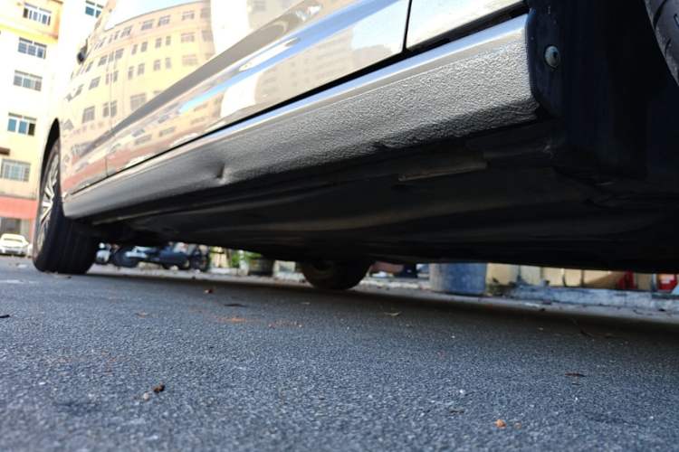 Used Volkswagen Sagitar 2021 280TSI DSG Comfort Connect Edition Right Side Sill