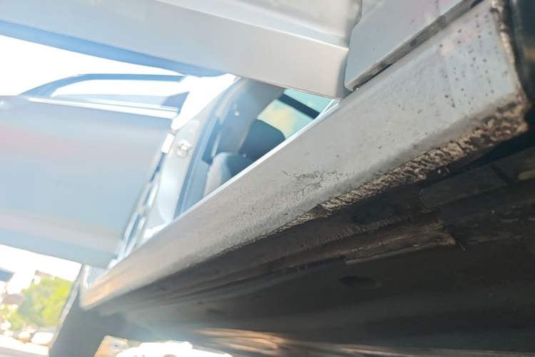 Used Volkswagen Sagitar 2021 200TSI DSG Excellence Edition Right Side Sill