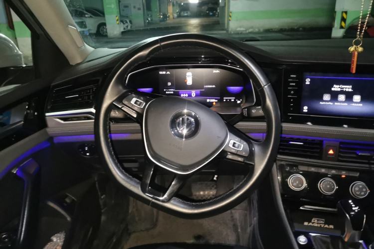 Used Volkswagen Sagitar 2021 280TSI DSG Excellence Edition Steering Wheel